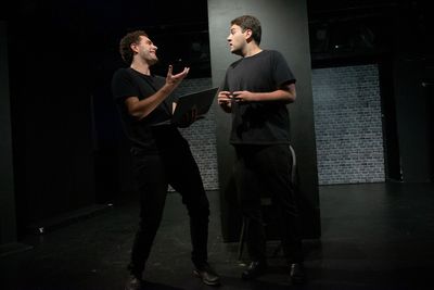 Elliot White, Harry White Photo